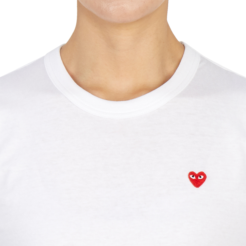 꼼데가르송(COMME DES GARCONS) 미니 레드하트와펜 여자 반팔티셔츠 AZ T199 051 2