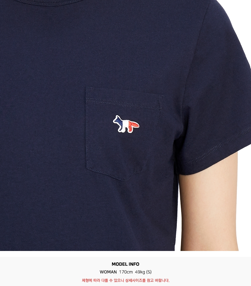 메종키츠네(MAISON KITSUNE) 트리컬러 폭스 패치 포켓 클래식 여자 반팔티셔츠 FW00107KJ0010 NA