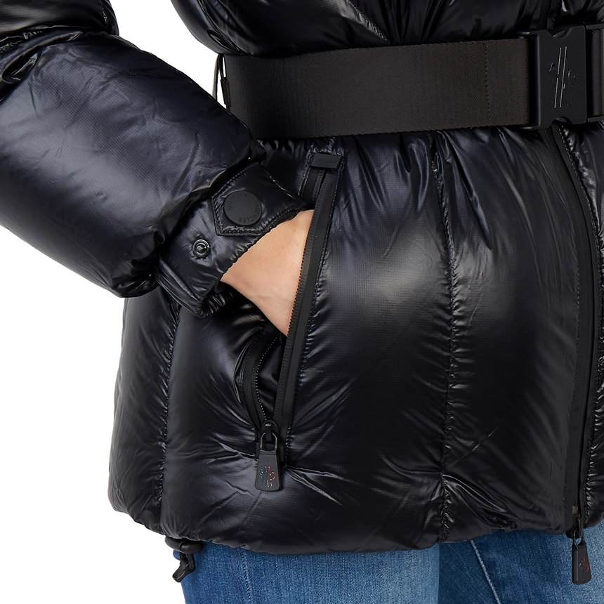 몽클레어(MONCLER) 그레노블 몽주 여자 후드 패딩 점퍼 자켓 1A53500 539YL 999