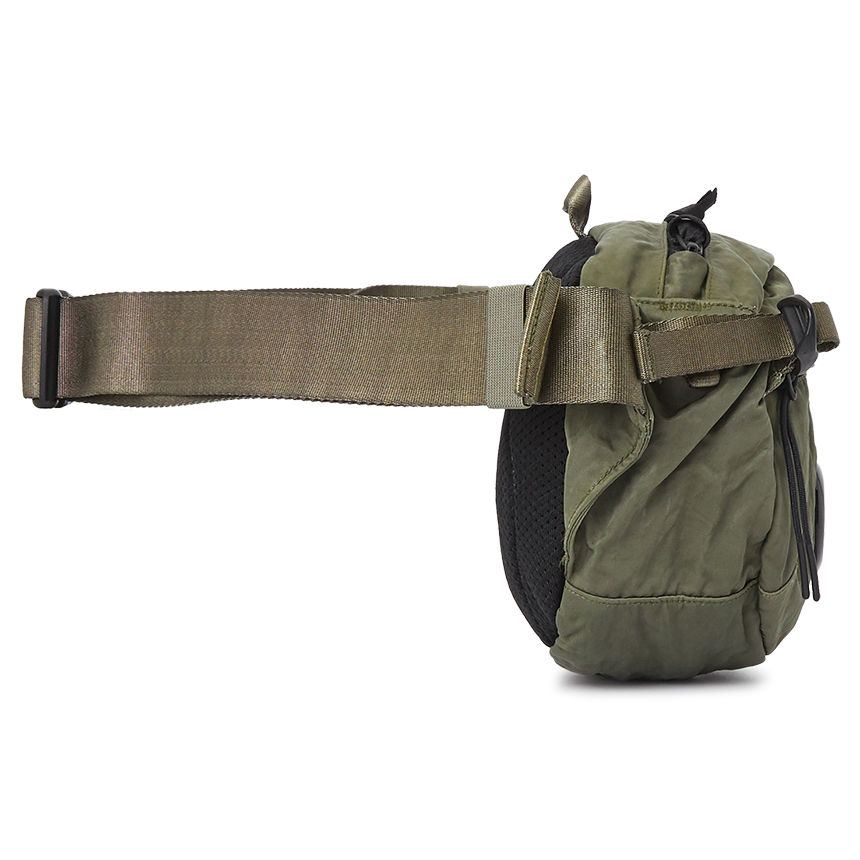 씨피컴퍼니(CP COMPANY) 렌즈공용 벨트백/크로스바디백 11CMAC112A 005269G 665