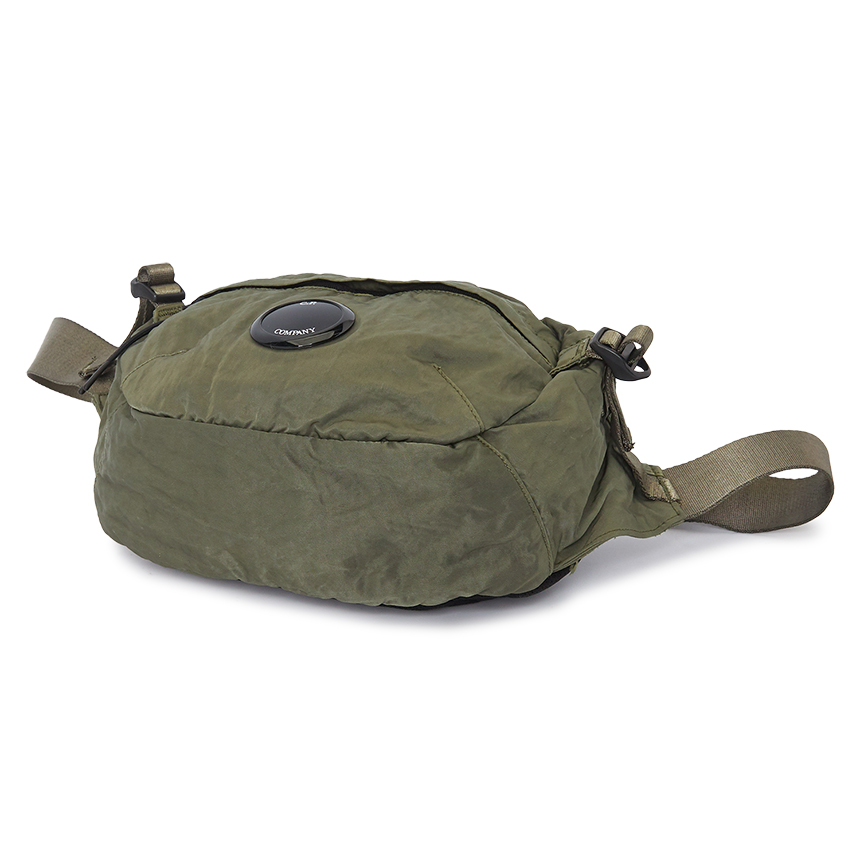 씨피컴퍼니(CP COMPANY) 렌즈공용 벨트백/크로스바디백 11CMAC112A 005269G 665