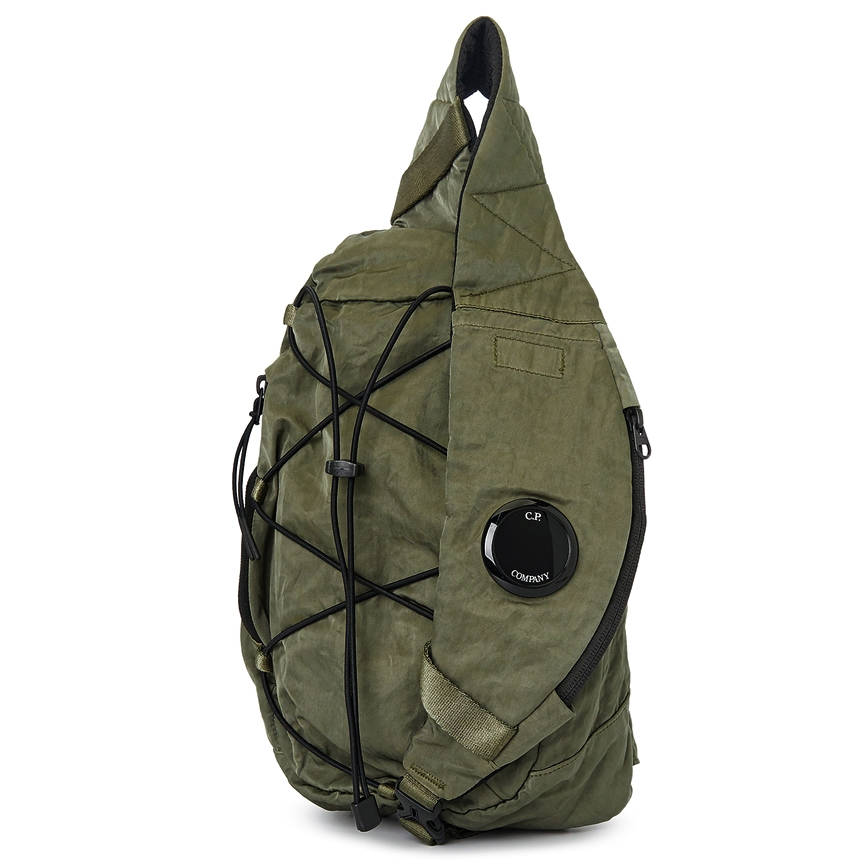 씨피컴퍼니(CP COMPANY) 렌즈 공용 크로스바디백/럭색 11CMAC114A 005269G 665