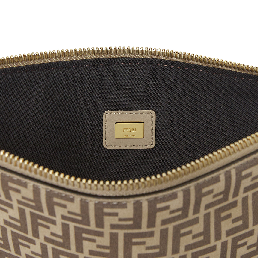 펜디(FENDI) 로고 미디움 공용 클러치/파우치백 8N0149 AHJG F1FI0