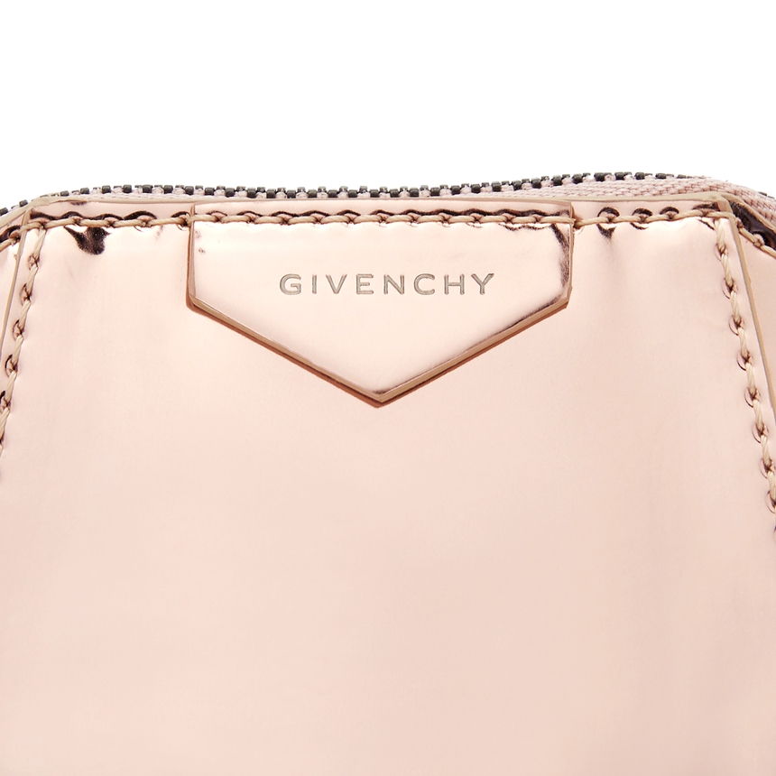 지방시(GIVENCHY) 안티고나 베이비 여자 체인 키홀더/숄더백 BB60D7B10N 681
