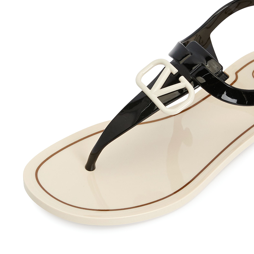 발렌티노(VALENTINO) V 로고 시그니처여자 샌들 VW2S0BB2ZFV L60