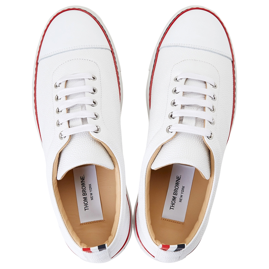 톰브라운(THOM BROWNE) 스트레이트 토 캡 남자 스니커즈 MFD067B 00198 100