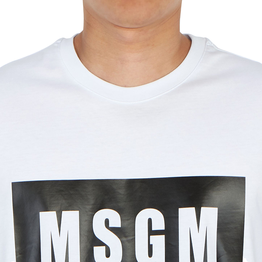 엠에스지엠(MSGM) 로고 남자 반팔티셔츠 레귤러핏 3040MM67 217098 01