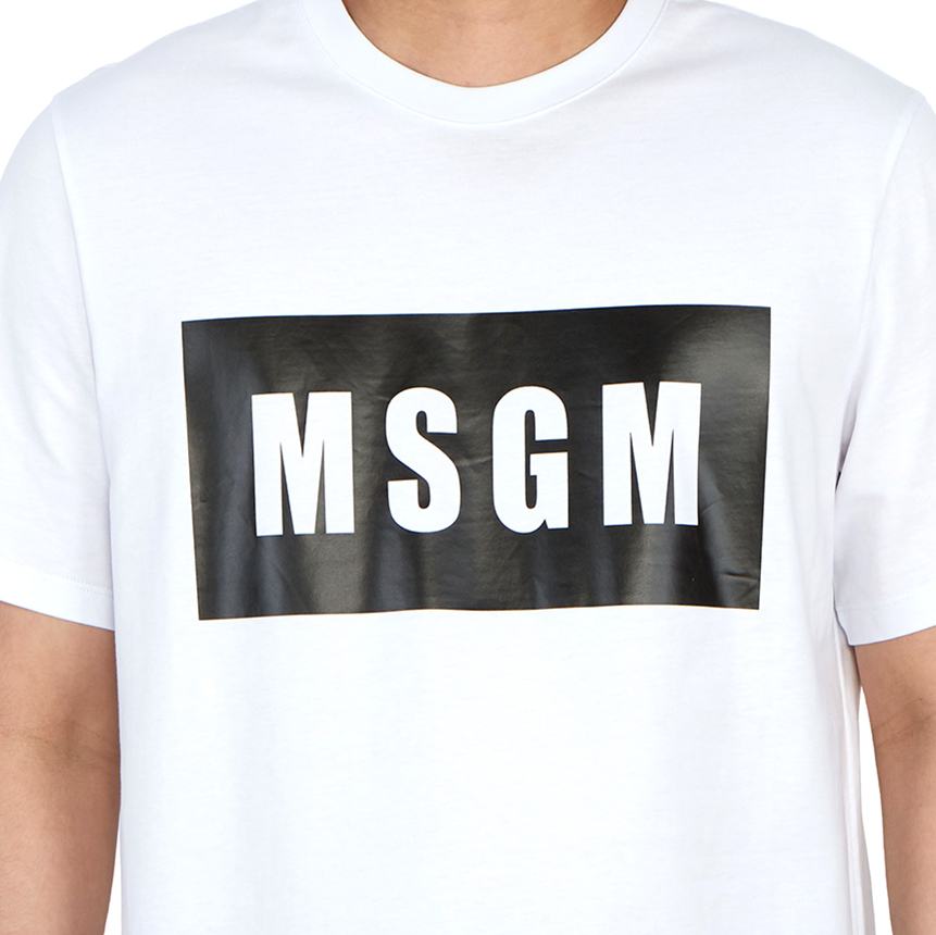 엠에스지엠(MSGM) 로고 남자 반팔티셔츠 레귤러핏 3040MM67 217098 01