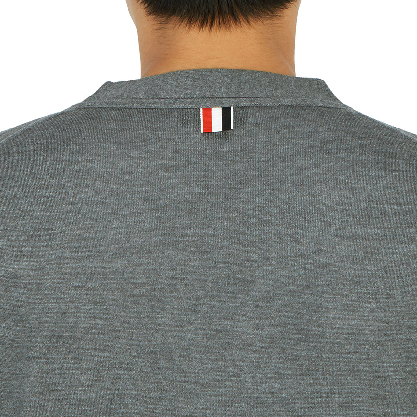 톰브라운(THOM BROWNE) 삼선 울남자 가디건 MKC002A 00014 038