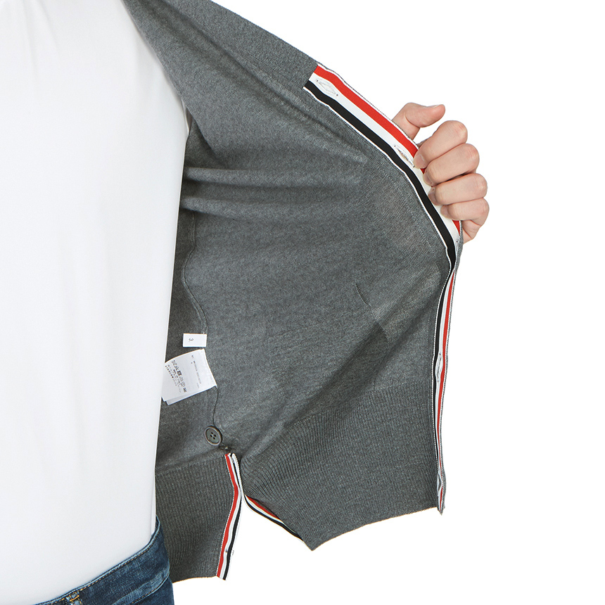 톰브라운(THOM BROWNE) 삼선 울남자 가디건 MKC002A 00014 038