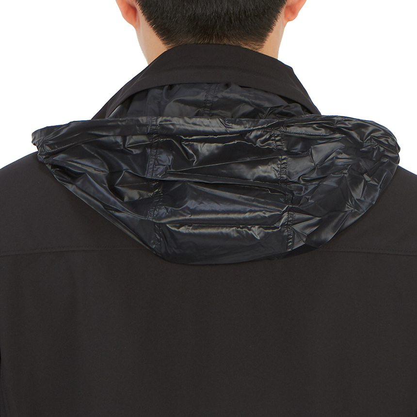 씨피컴퍼니(CP COMPANY) 쉘 렌즈 남자 자켓 10CMOW020A 005968A 999