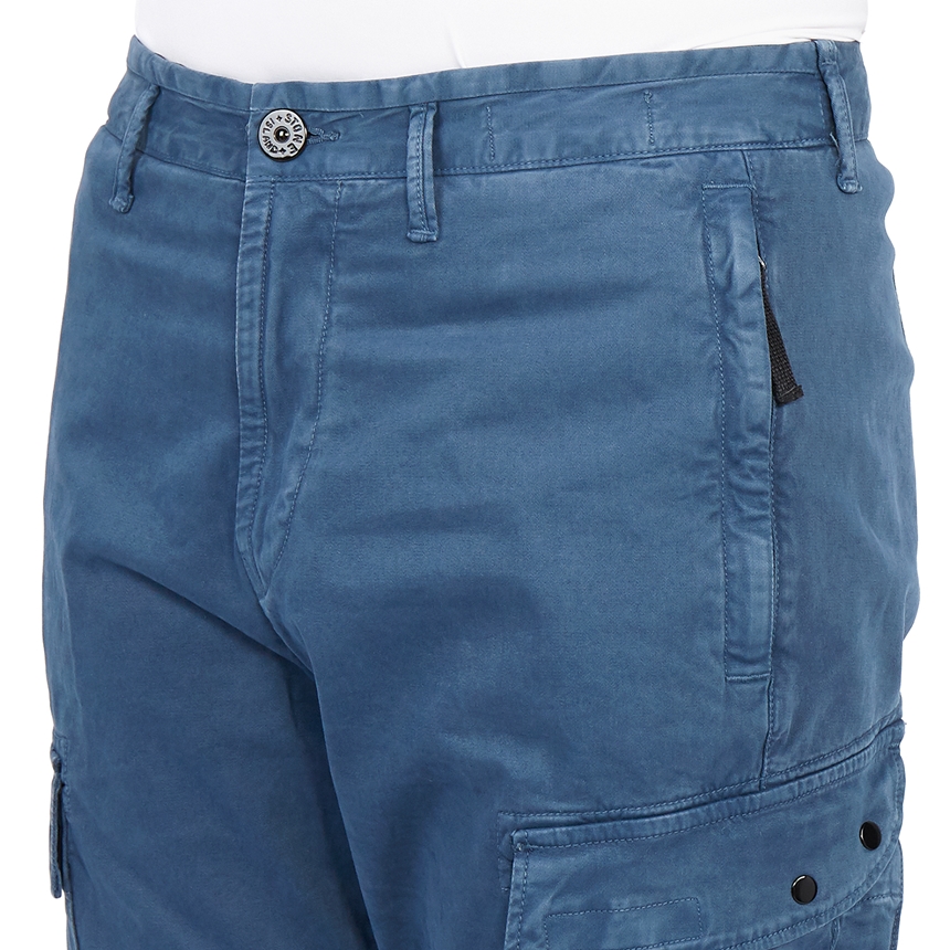 스톤아일랜드(STONE ISLAND) 와펜 남자 카고 바지 레귤러 테이퍼드핏 741530504 V0124