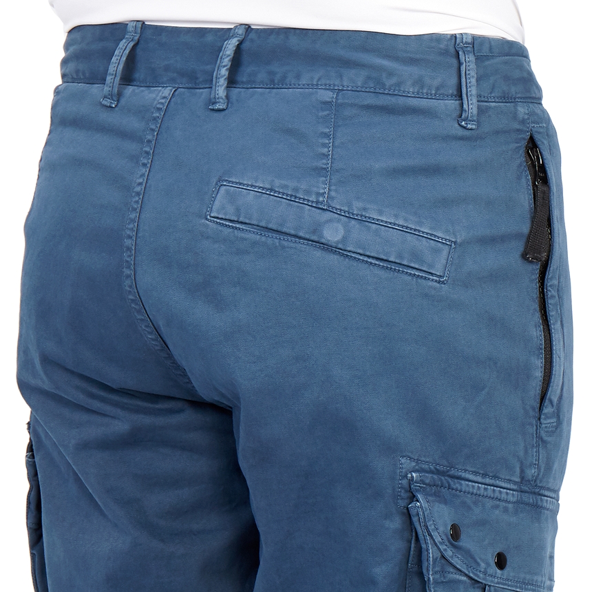 스톤아일랜드(STONE ISLAND) 와펜 남자 카고 바지 레귤러 테이퍼드핏 741530504 V0124