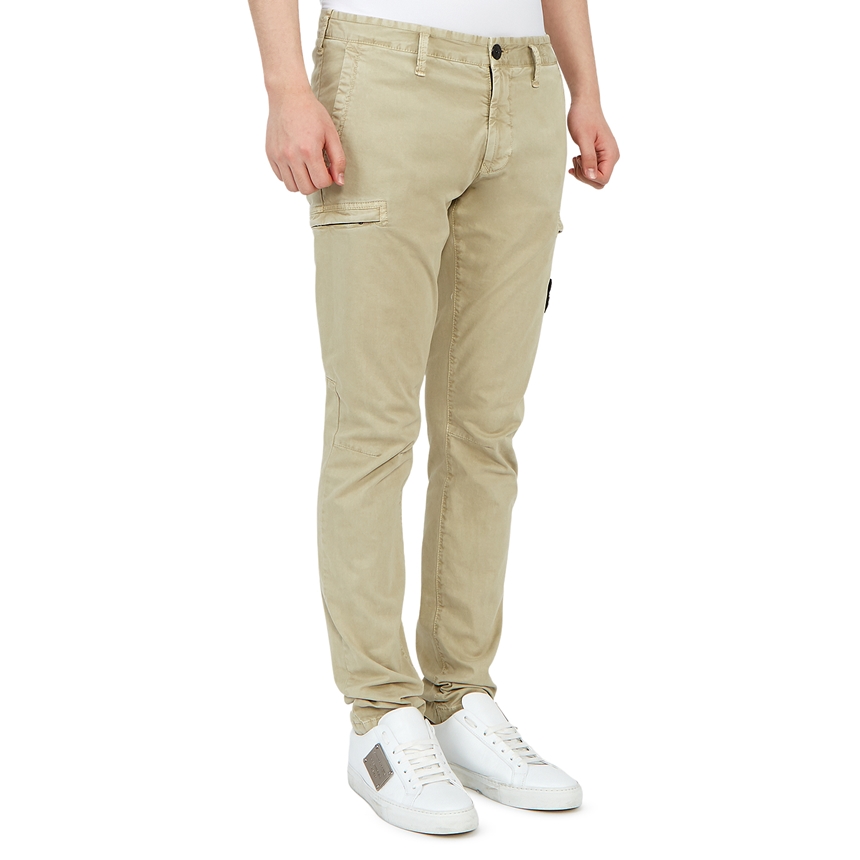 스톤아일랜드(STONE ISLAND) 와펜 남자 카고 바지 741532104 V0195