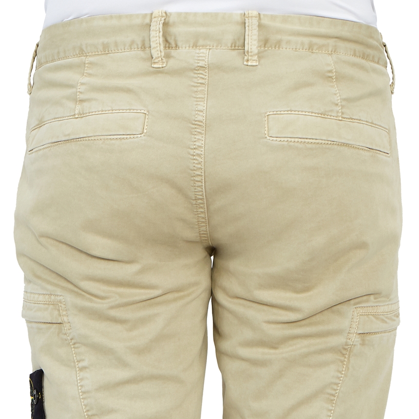 스톤아일랜드(STONE ISLAND) 와펜 남자 카고 바지 741532104 V0195