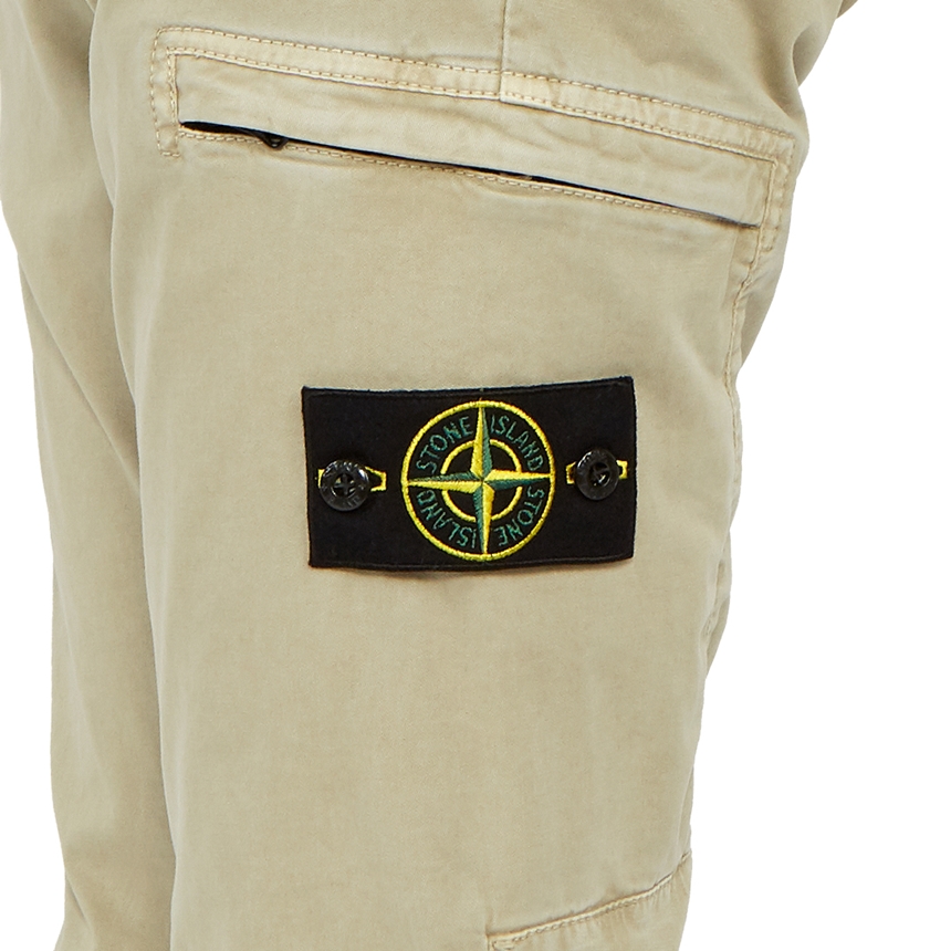 스톤아일랜드(STONE ISLAND) 와펜 남자 카고 바지 741532104 V0195