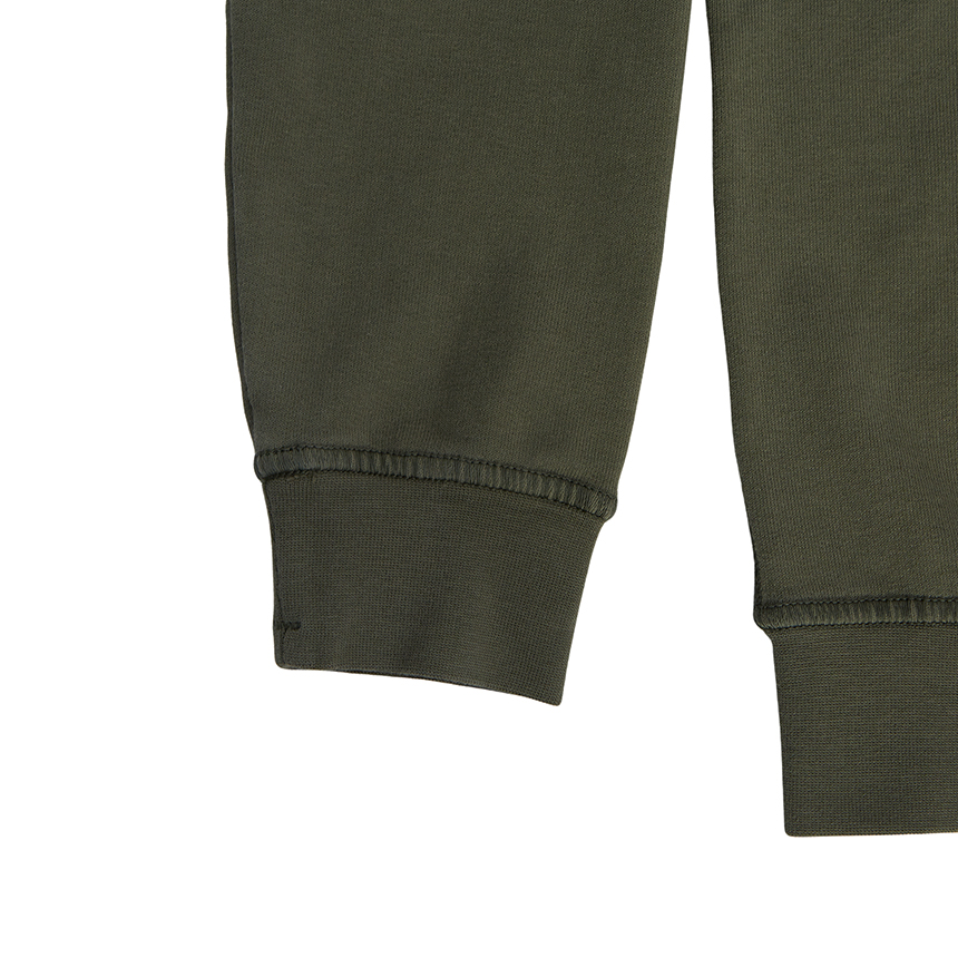스톤아일랜드키즈(STONE ISLAND KIDS) 와펜 키즈 긴팔 맨투맨 티셔츠 (성인착용가능) 741661340 V0059 14A16A