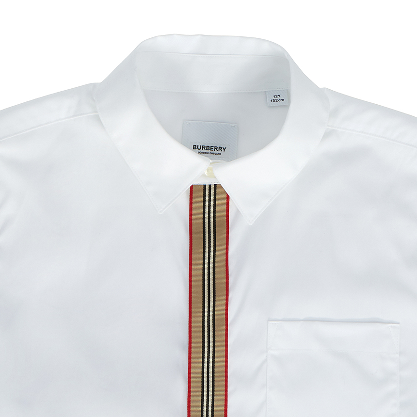 버버리키즈(BURBERRY KIDS) 아이콘 스트라이프 스트레치 키즈 반팔 셔츠(성인착용가능) SILVERTON 8030467 A1464
