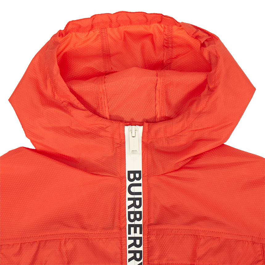 버버리키즈(BURBERRY KIDS) 로고 라이트 웨이트 키즈 후드 자켓(성인착용가능) TELFORD 8039664 A1436
