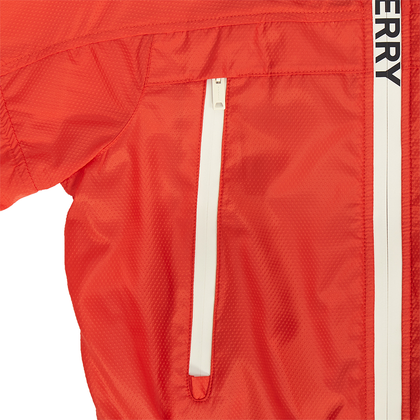 버버리키즈(BURBERRY KIDS) 로고 라이트 웨이트 키즈 후드 자켓(성인착용가능) TELFORD 8039664 A1436