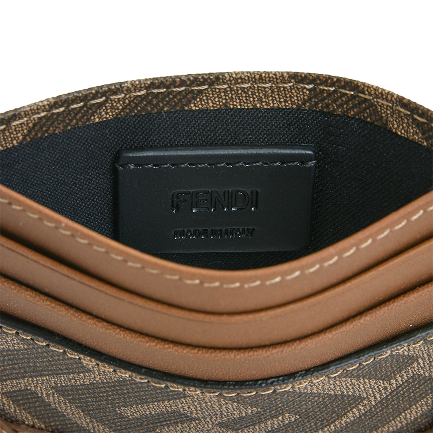 펜디(FENDI) 로고 스터드 공용 명함/카드지갑 7M0234 A8V3 F18AT
