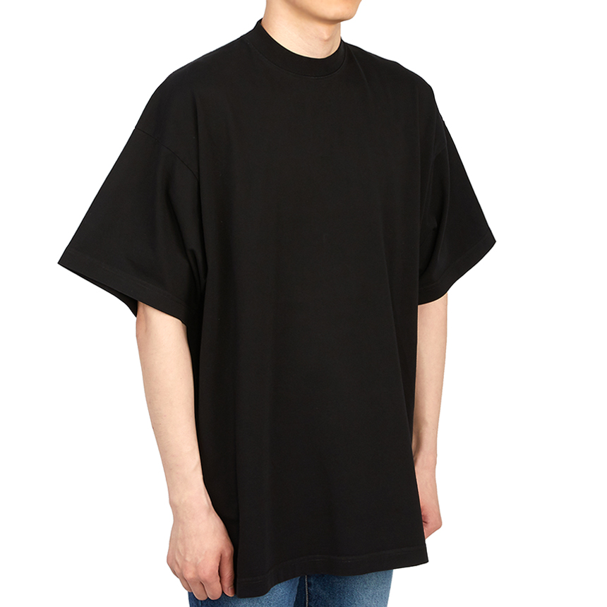 발렌시아가(BALENCIAGA) 로고 탭 공용 반팔티셔츠 오버사이즈핏 694576 TMVJ2 1151