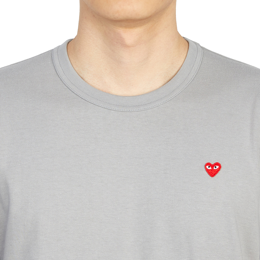 꼼데가르송(COMME DES GARCONS) 미니 레드하트와펜 남자 반팔티셔츠 AZ T314 051 3