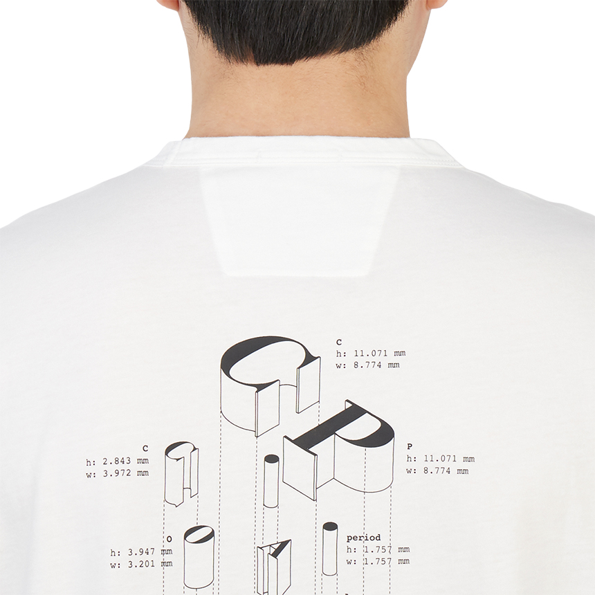 씨피컴퍼니(CP COMPANY) 메트로폴리스 그래픽 남자 반팔티셔츠미드웨이트핏 12CMTS192A 005100W 103