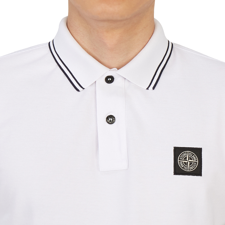 스톤아일랜드(STONE ISLAND) 로고 패치 남자 폴로 반팔티셔츠 슬림핏 101522S18 V1001