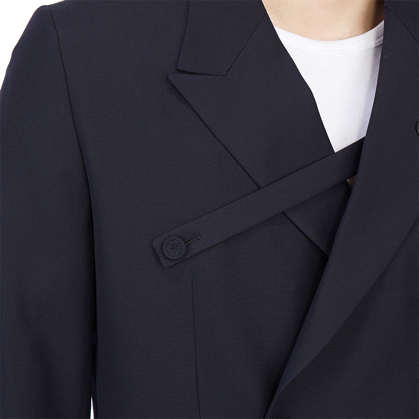 디올옴므(DIOR HOMME) 버튼 플래킷 더블 브레스트 남자 울 자켓레귤러핏 113C282A5464 540