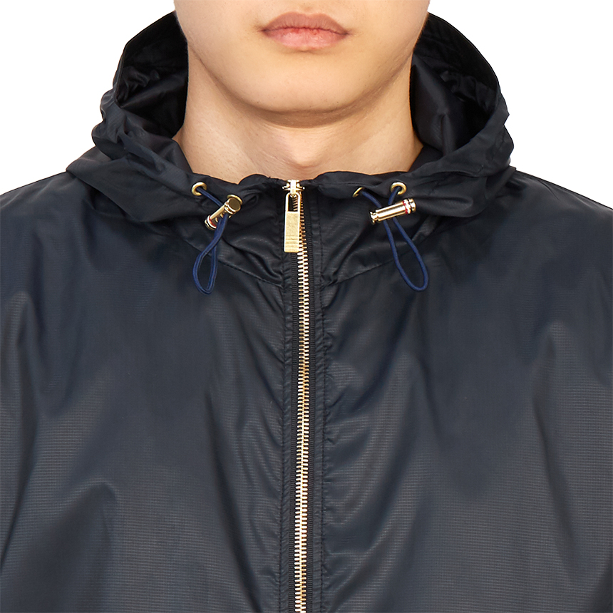 톰브라운(THOM BROWNE) 삼선 스트라이프 립스탑 남자 후드 파카 자켓 MJT172A 03215 415