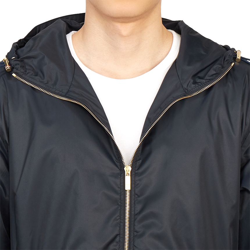 톰브라운(THOM BROWNE) 삼선 스트라이프 립스탑 남자 후드 파카 자켓 MJT172A 03215 415