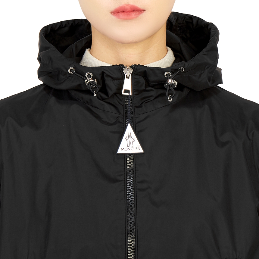 몽클레어(MONCLER) 보이사르드 여자 후드 레인 자켓 1A00097 539YH 999