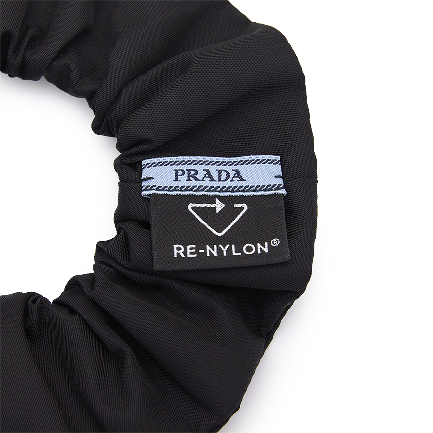 프라다(PRADA) 로고 리나일론 헤어밴드 1IF015 2DMI F0002