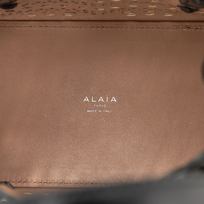알라이아(ALAIA) 미나 20 여성 숄더백 AA1S06720C0A44 999