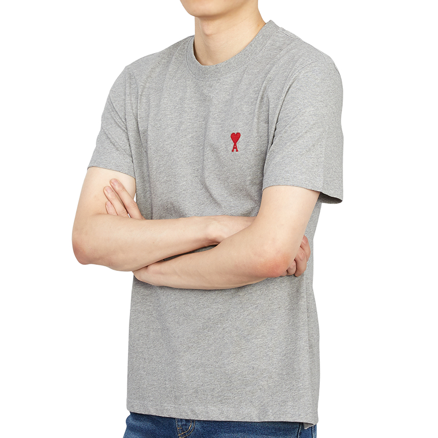 아미(AMI) 하트 로고 공용 반팔티셔츠 클래식핏 BFUTS001 724 055