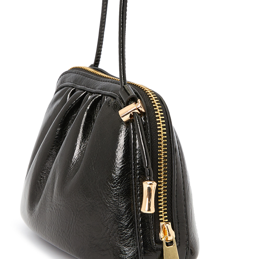 아페쎄(A.P.C.) 니논 스몰 드로스트링 여자 숄더백 PUABA F61765 LZZ NOIR