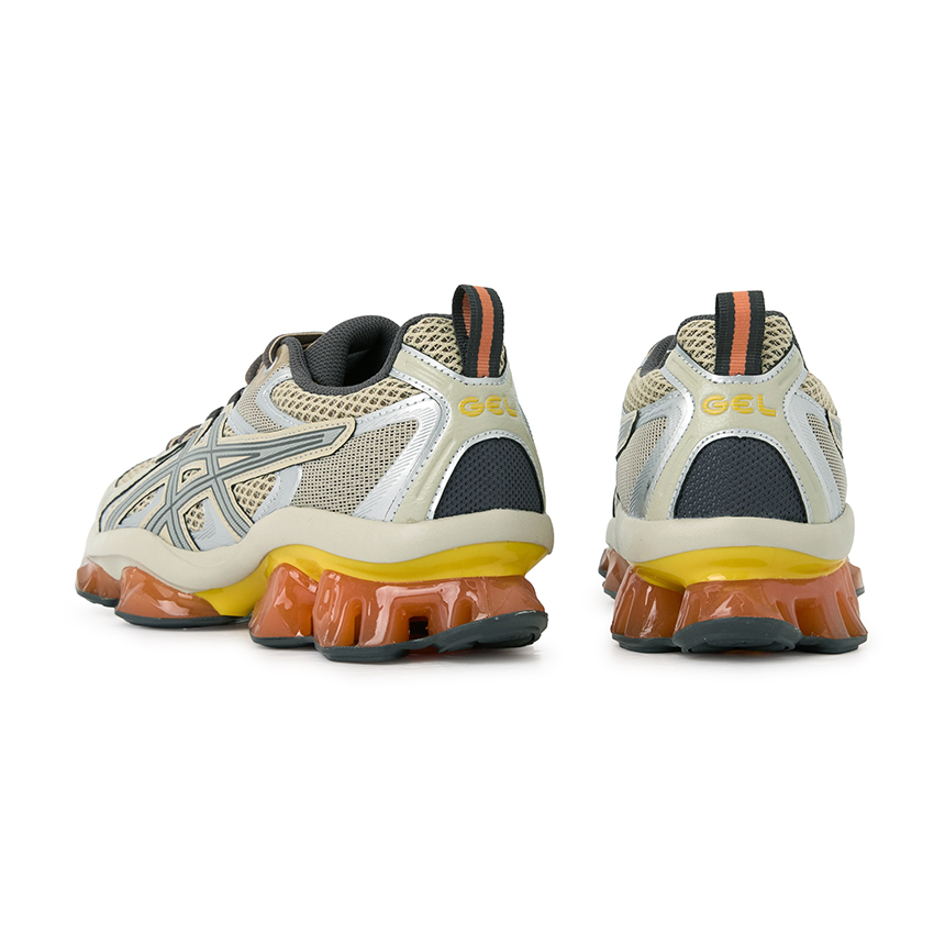 아식스(ASICS) 젤 퀸텀 키네틱 스니커즈 (남여공용) 1203A270 026