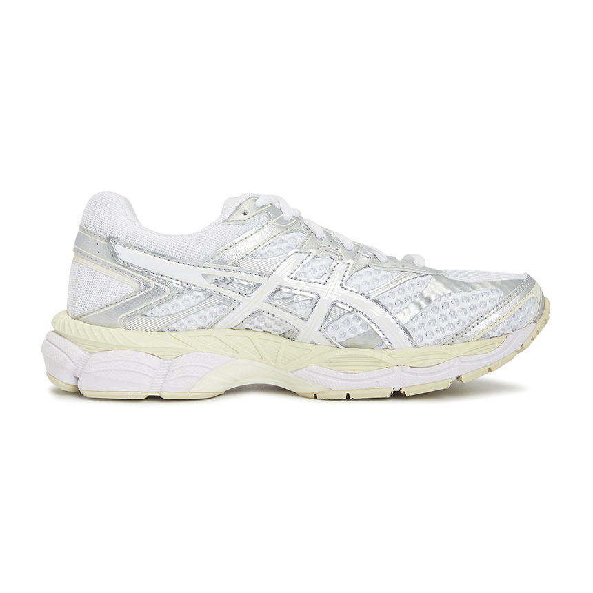 아식스(ASICS) 젤 큐뮬러스 16 스니커즈 (남여공용) 1203A733 102