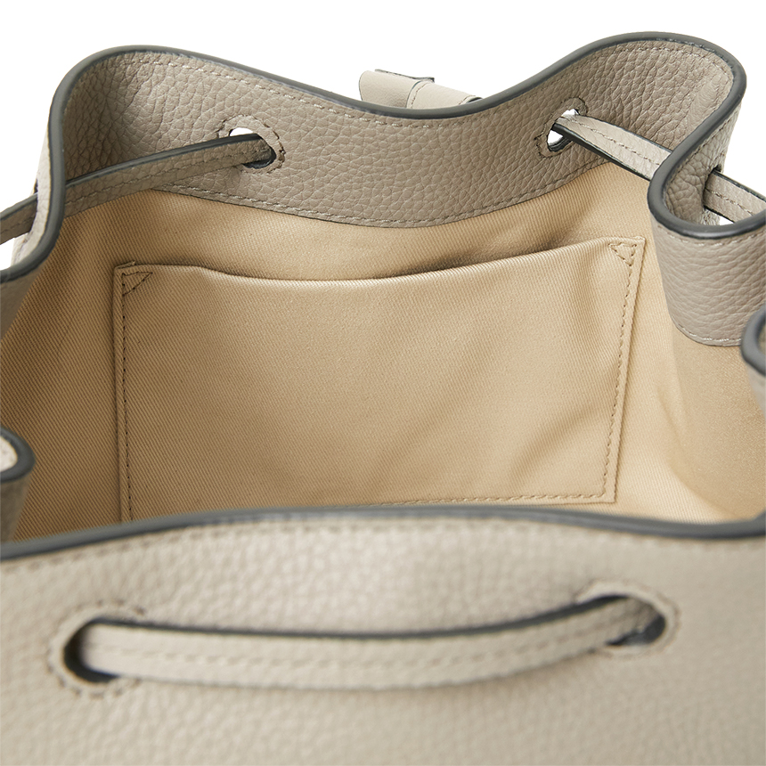 발리(BALLY) 여성 버킷백 BLYSS O F593 6240561