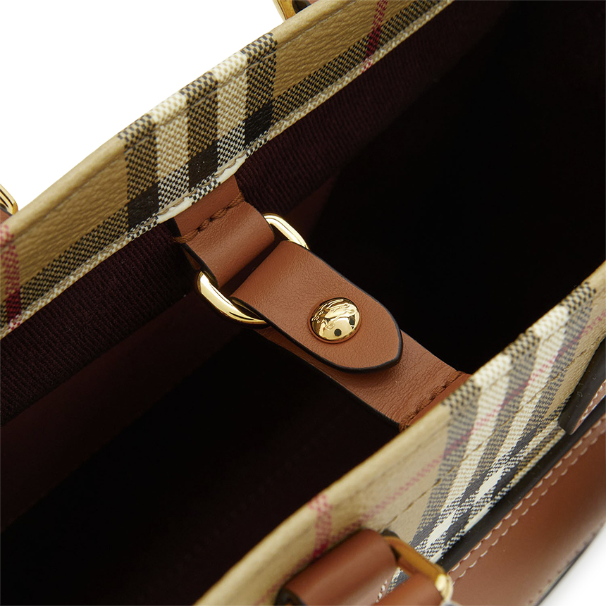 버버리(BURBERRY) 미니 프레야 여성 토트백 8109793