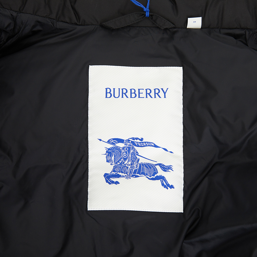 버버리(BURBERRY) 스크래치 체크 앰블사이드 여성 패딩 점퍼 8110250 SA_8110250_039