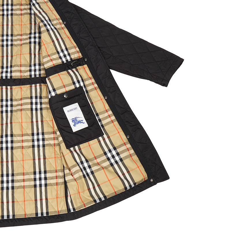 버버리(BURBERRY) 힐게이트 여성 후드 롱 퀼팅 자켓 8110325