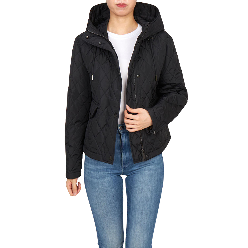 버버리(BURBERRY) 팸브룩 여성 크롭 후드 퀼팅 자켓 8110329