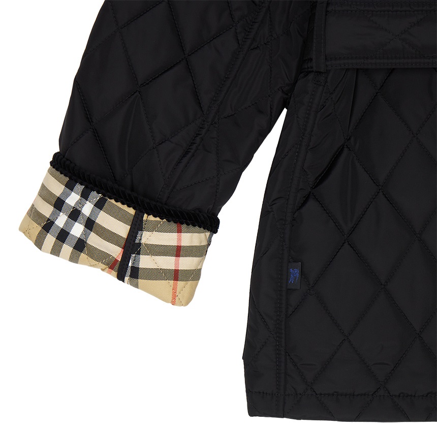 버버리(BURBERRY) 칠턴 여성 퀼팅 자켓 8110378