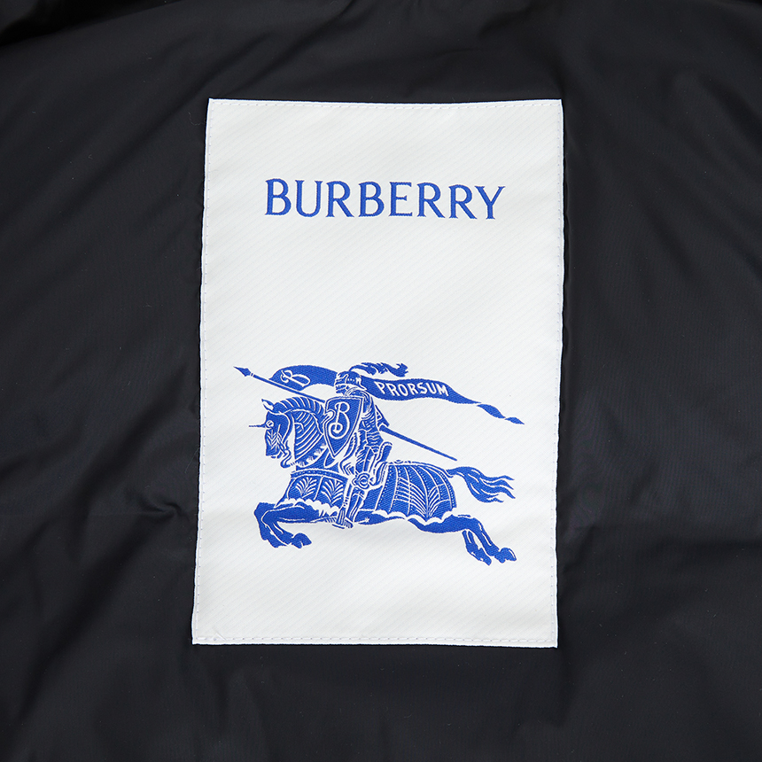 버버리(BURBERRY) 체크 여성 패딩 조끼 8113139