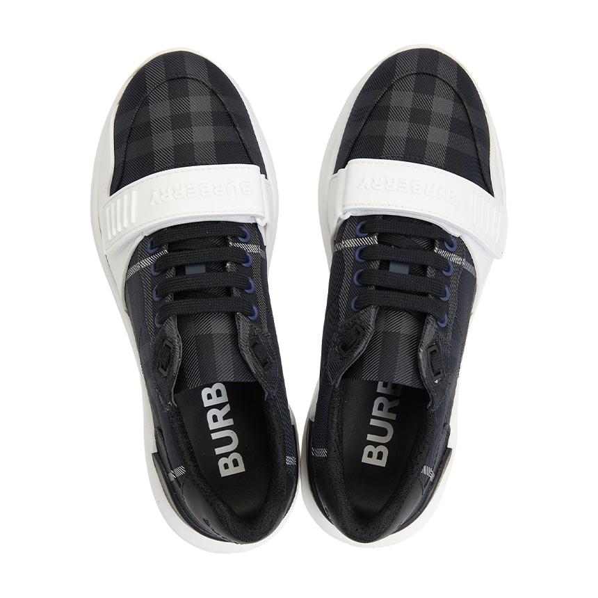버버리(BURBERRY) 체크 남성 스니커즈 8114329