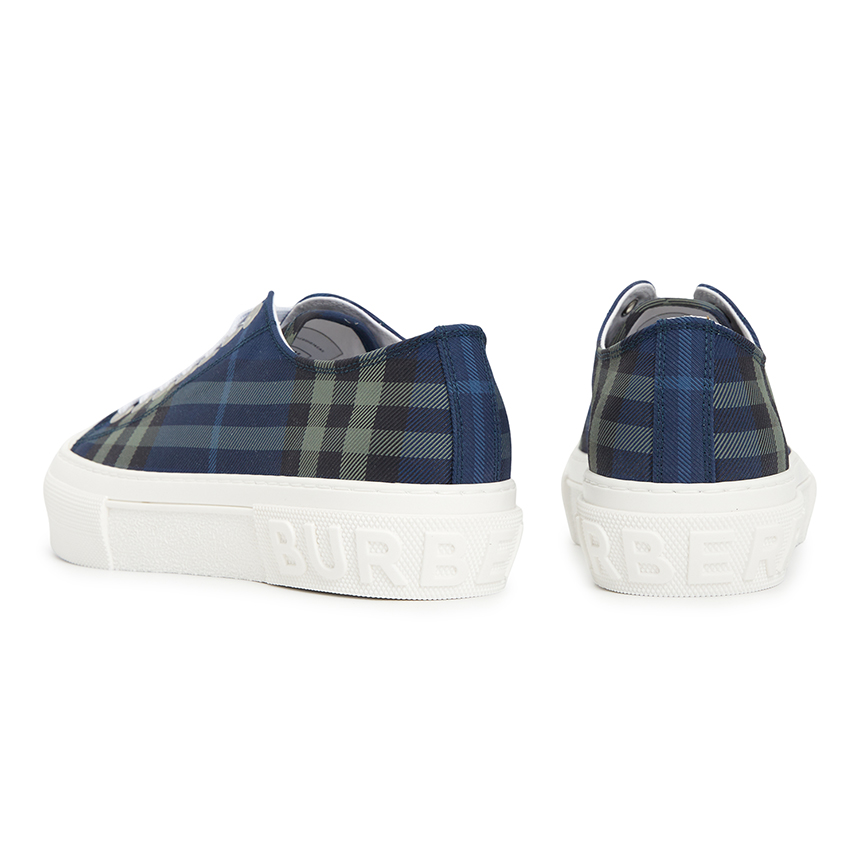 버버리(BURBERRY) 체크 남성 스니커즈 8119161
