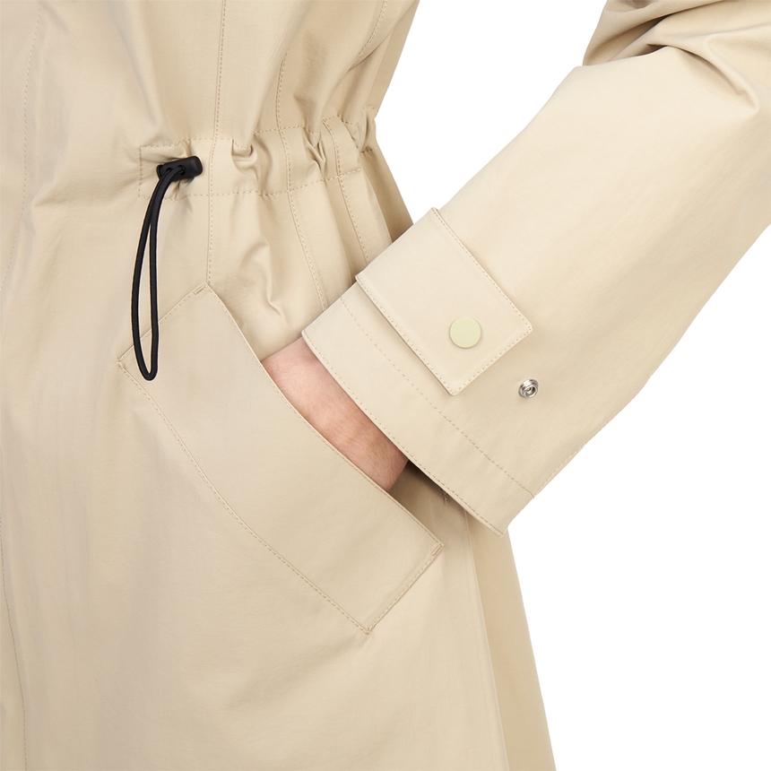 버버리(BURBERRY) 여성 후드 레인 자켓 AU24 WW TEC 8091622 A1435