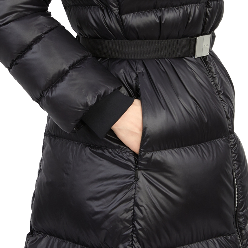 버버리(BURBERRY) 여자 후드 패딩 롱 코트 슬림핏 BURNISTON 8057843 A1189